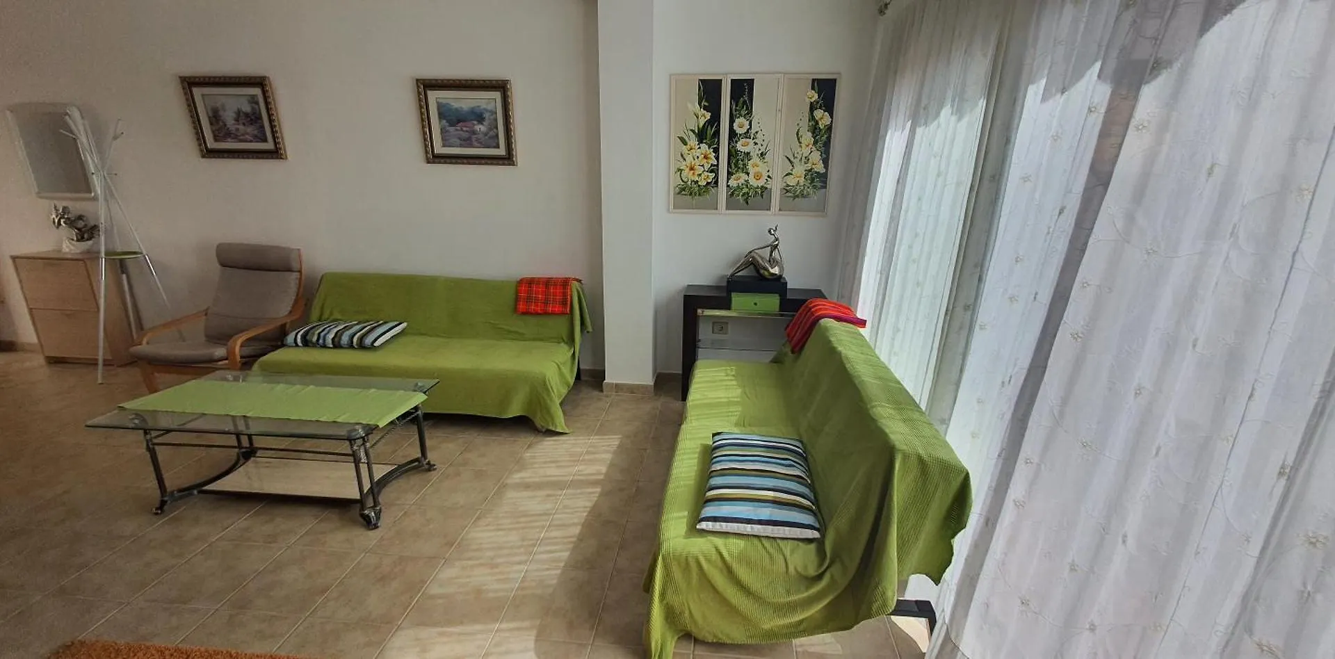 2 Bedroom Apartment Callao Salvaje Spagna