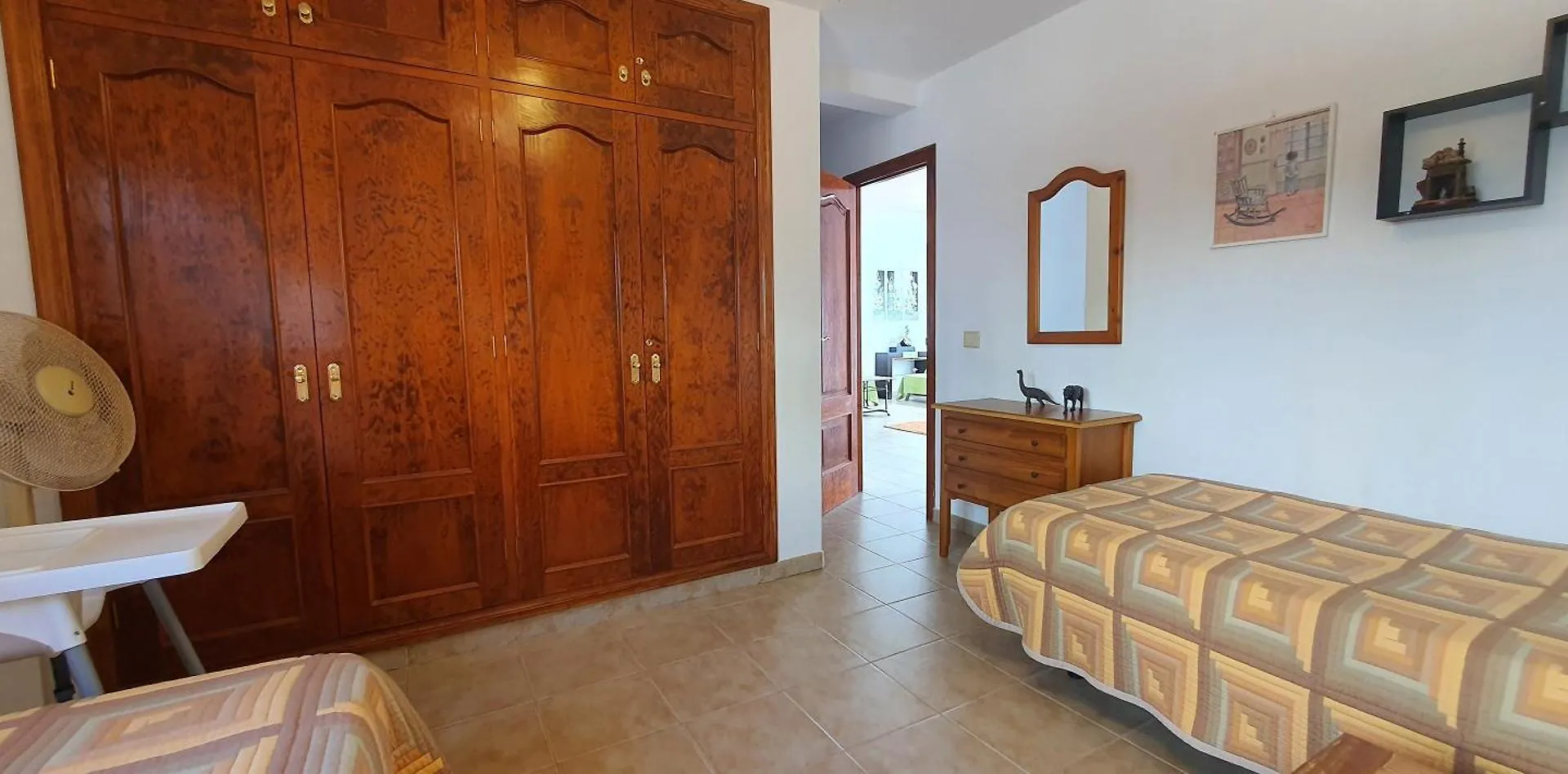 2 Bedroom Apartment Callao Salvaje